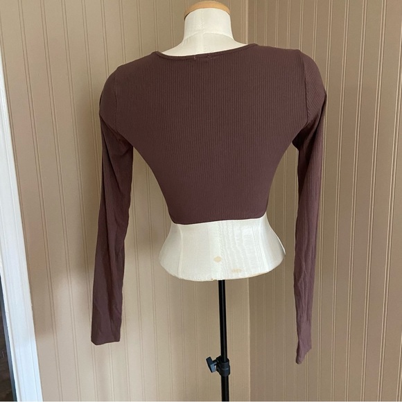 Garage Twisted Long Sleeve Chocolate Brown Shirt Women’s Size Medium - Picture 3 of 6